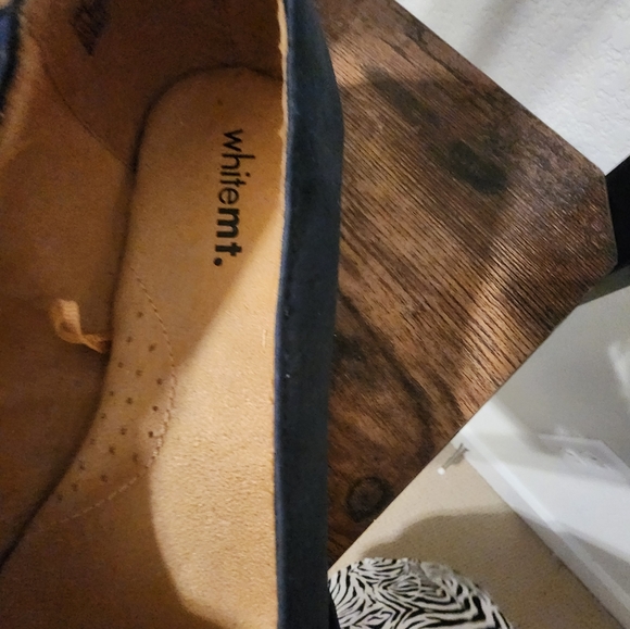 Blue with very low hill - Picture 3 of 7